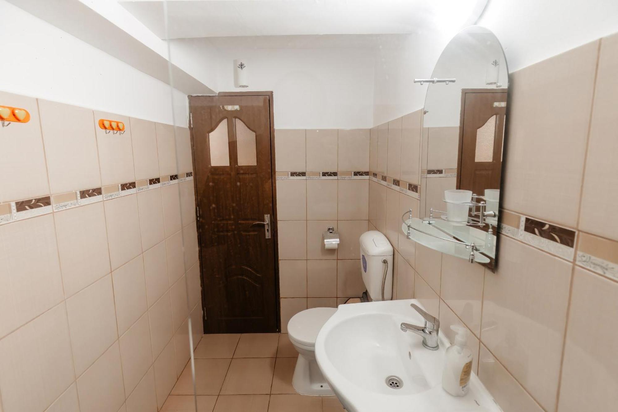 Luxury Radox Apartment Buzau City Center Экстерьер фото